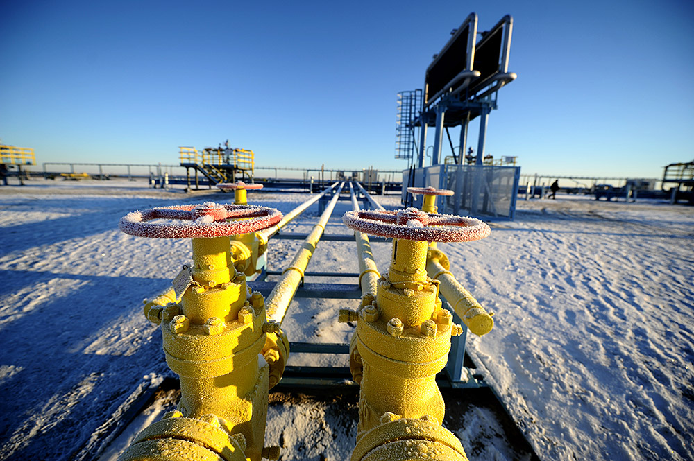 GEOPOLITICS OF RUSSIAN CRUDE OIL AND NATURAL GAS